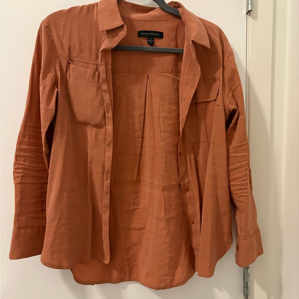 Banana Republic Button-up Shirt